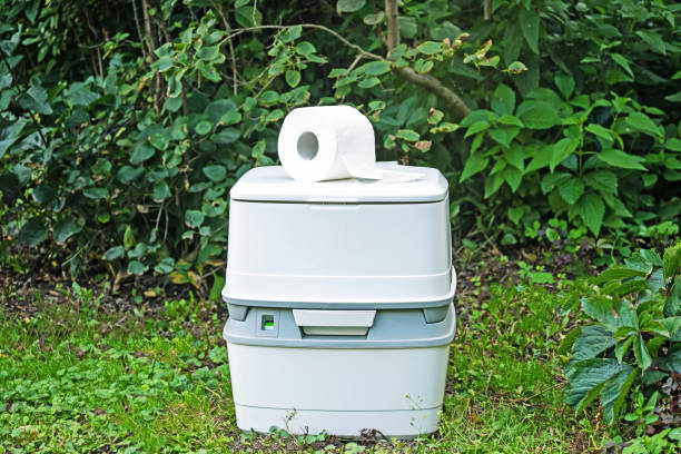 Best Portable restroom trailer rental  in Pigeon, MI